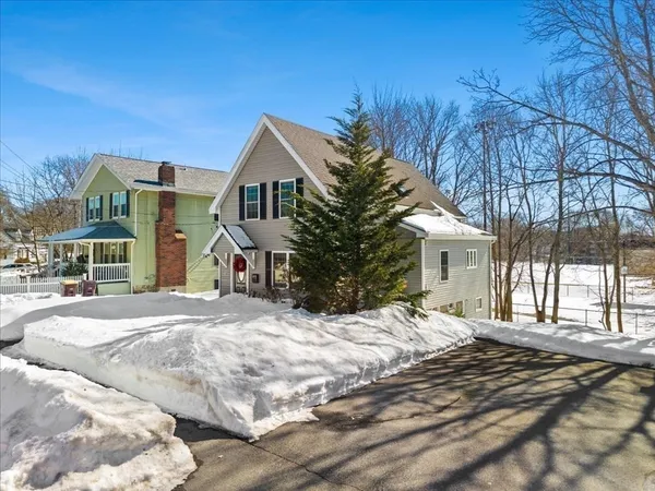 $730,000 | 148 Chard Street, Weymouth, MA 02189