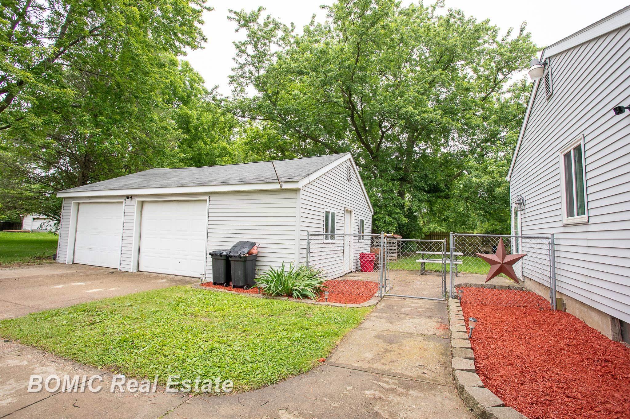 8510 North Genesee Road Mount Morris, MI 48458 - Photo 19 of 21