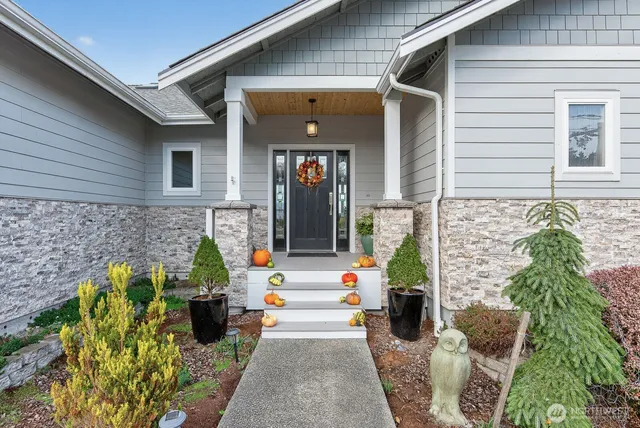 $999,000 | 3406 West 2nd Street, Anacortes, WA 98221