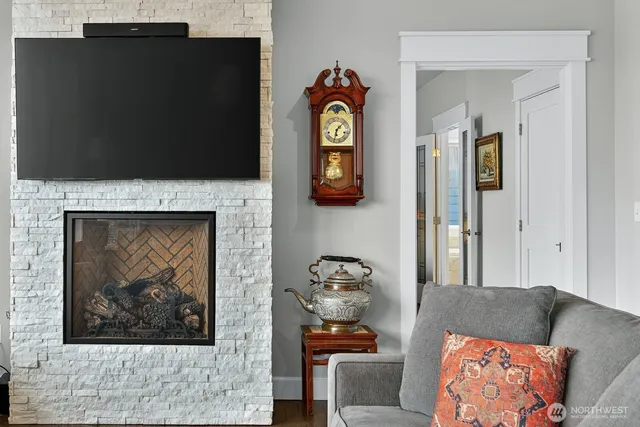 $999,000 | 3406 West 2nd Street, Anacortes, WA 98221