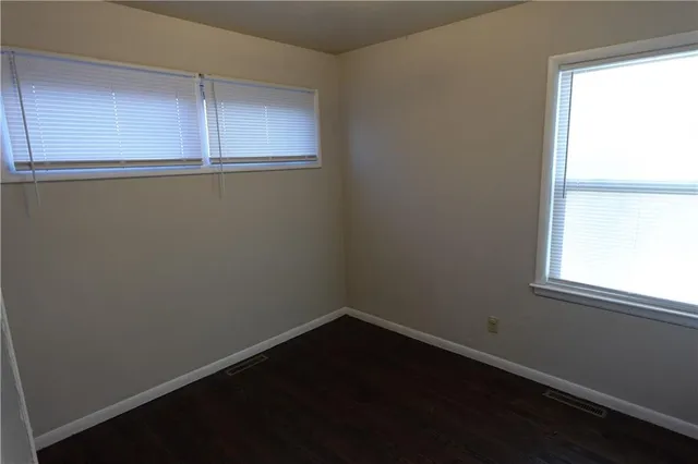 $174,950 | 503 West Colonel Drive, Independence, MO 64050