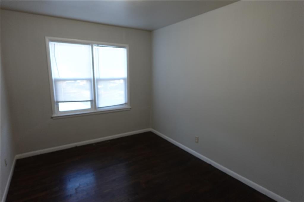 503 West Colonel Drive Independence, MO 64050 - Photo 10 of 15