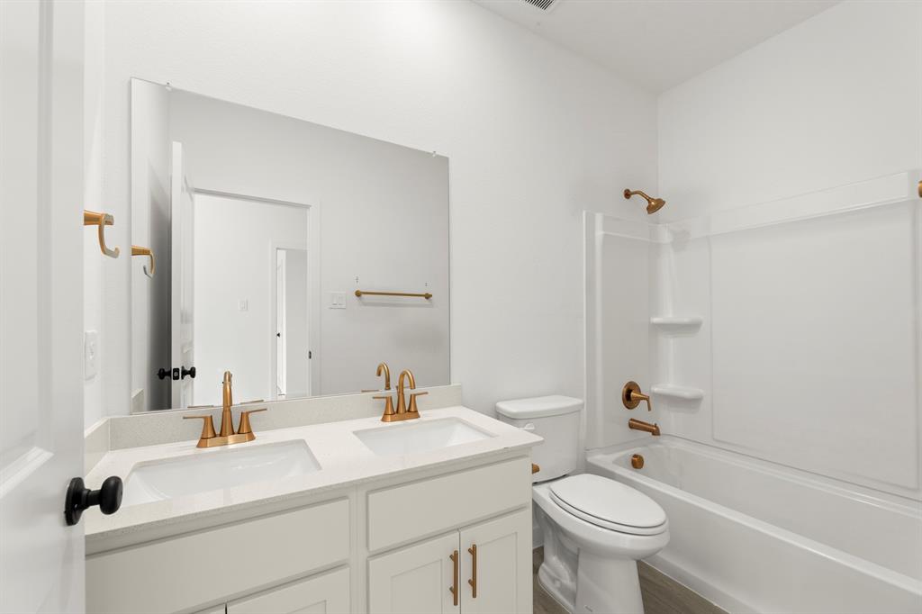 14166 Gallatin Street Pilot Point, TX 76258 - Photo 23 of 28 22. 14166 Gallatin - 2ND Bath