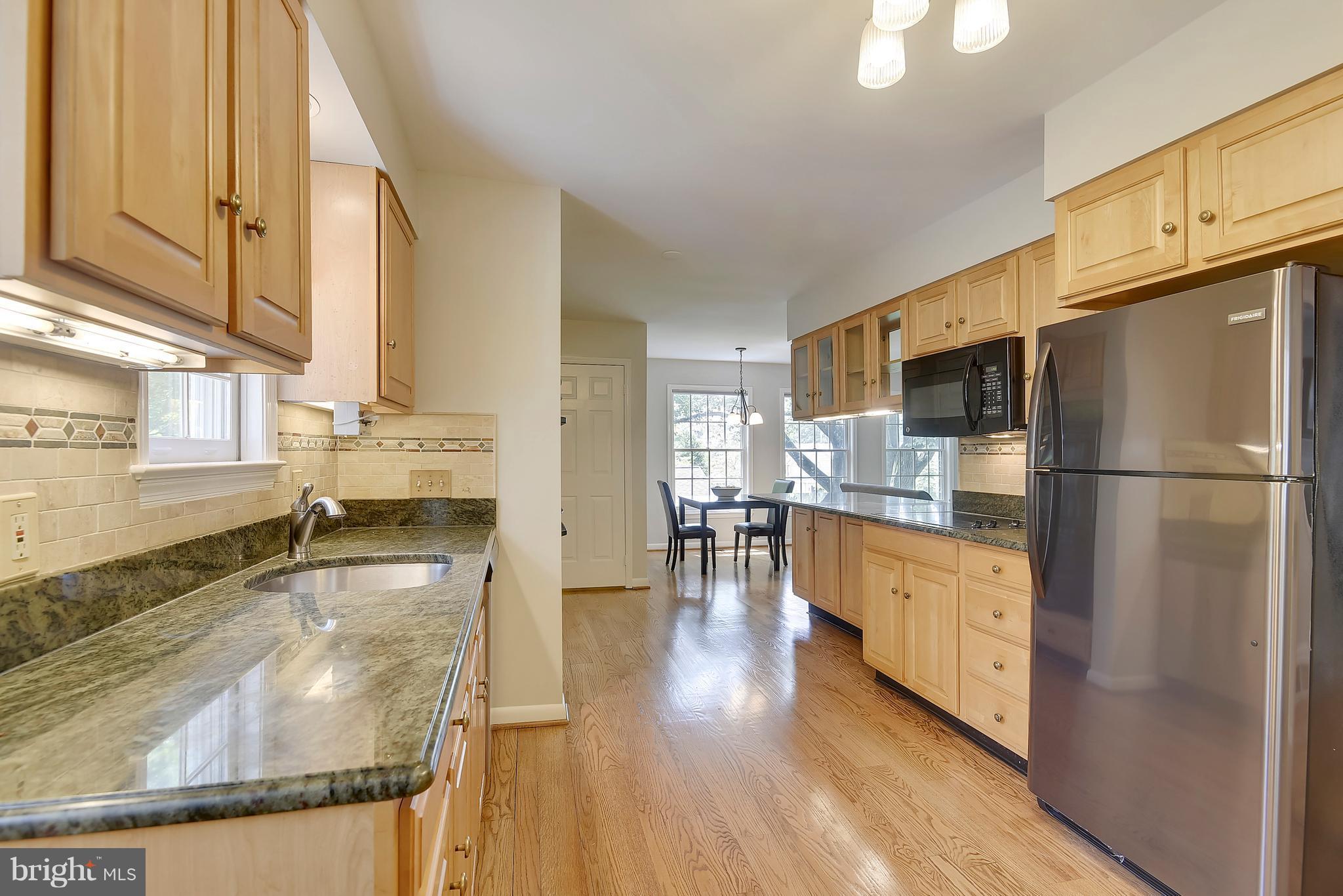 214 St Lawrence Drive Silver Spring, MD 20901 - Photo 11 of 30 Kitchen