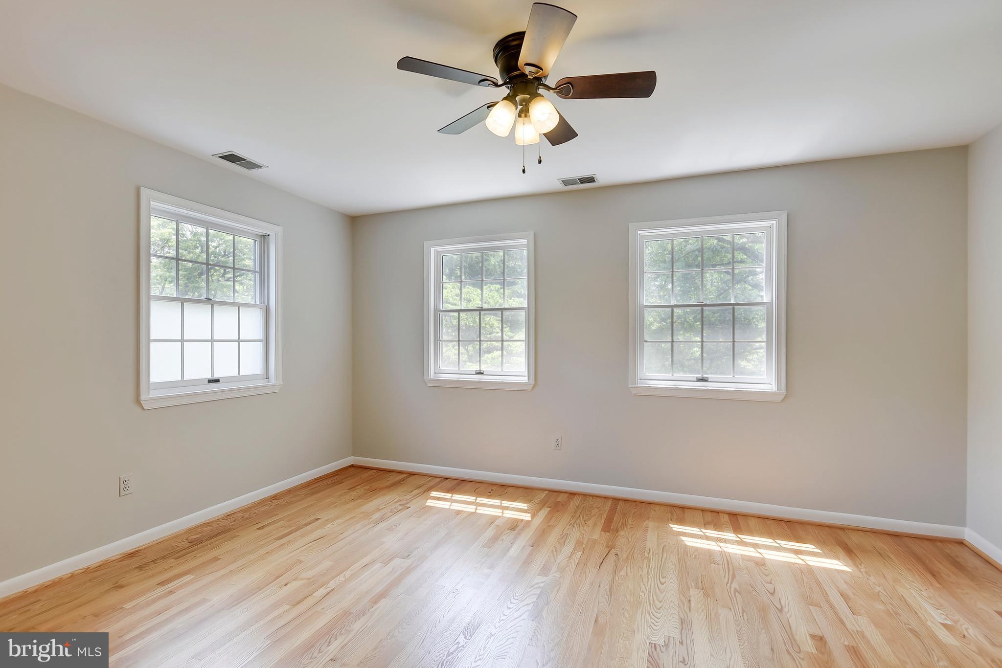 214 St Lawrence Drive Silver Spring, MD 20901 - Photo 12 of 30 Bedroom (Master)