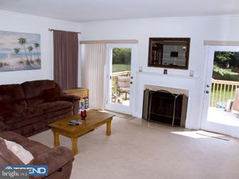 1504 Cotswald Court West Chester, PA 19382 - Photo 6 of 12 Living Room