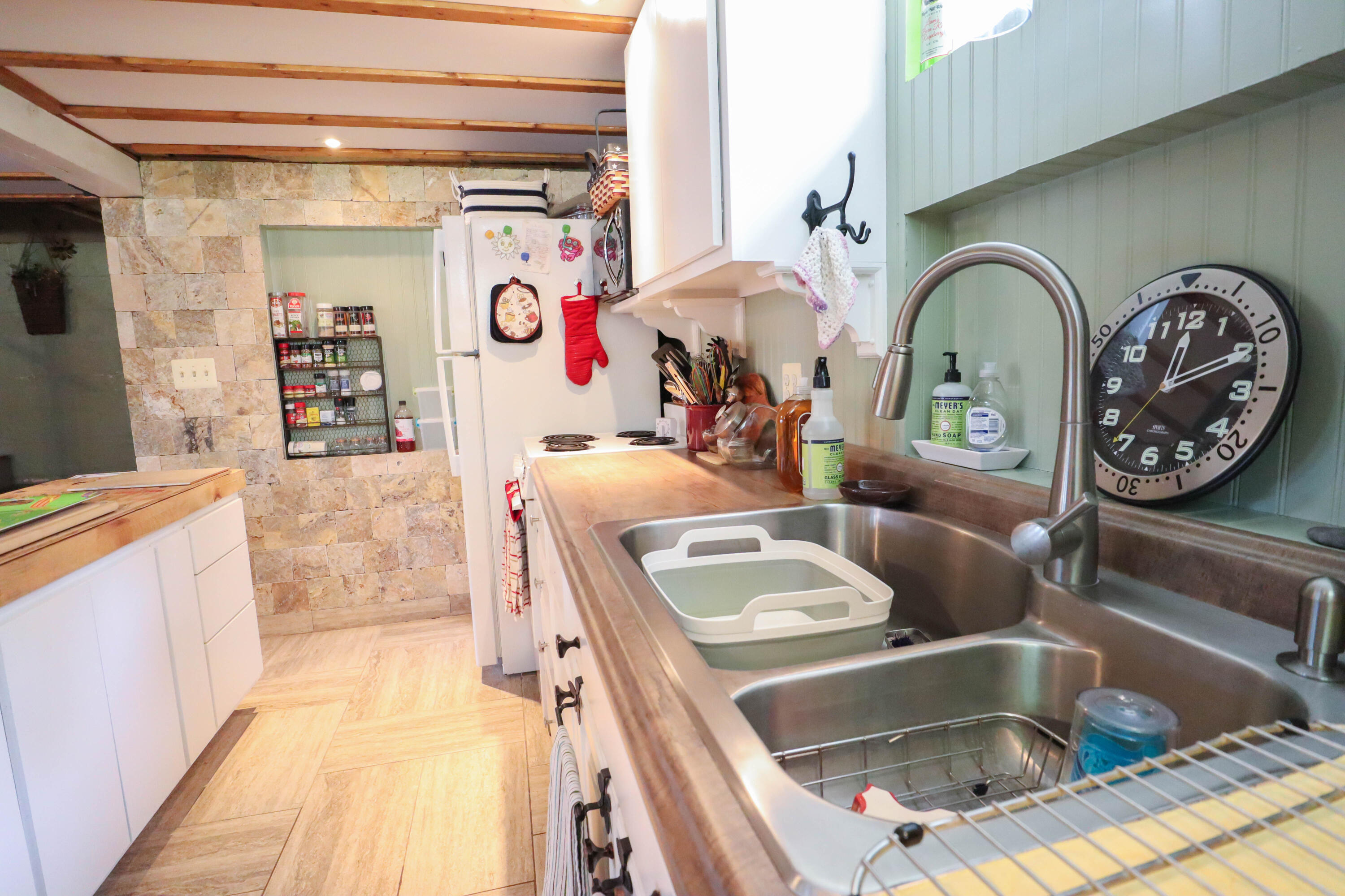 107 Carroll Lane Limerick, ME 04048 - Photo 17 of 46 Kitchen 5