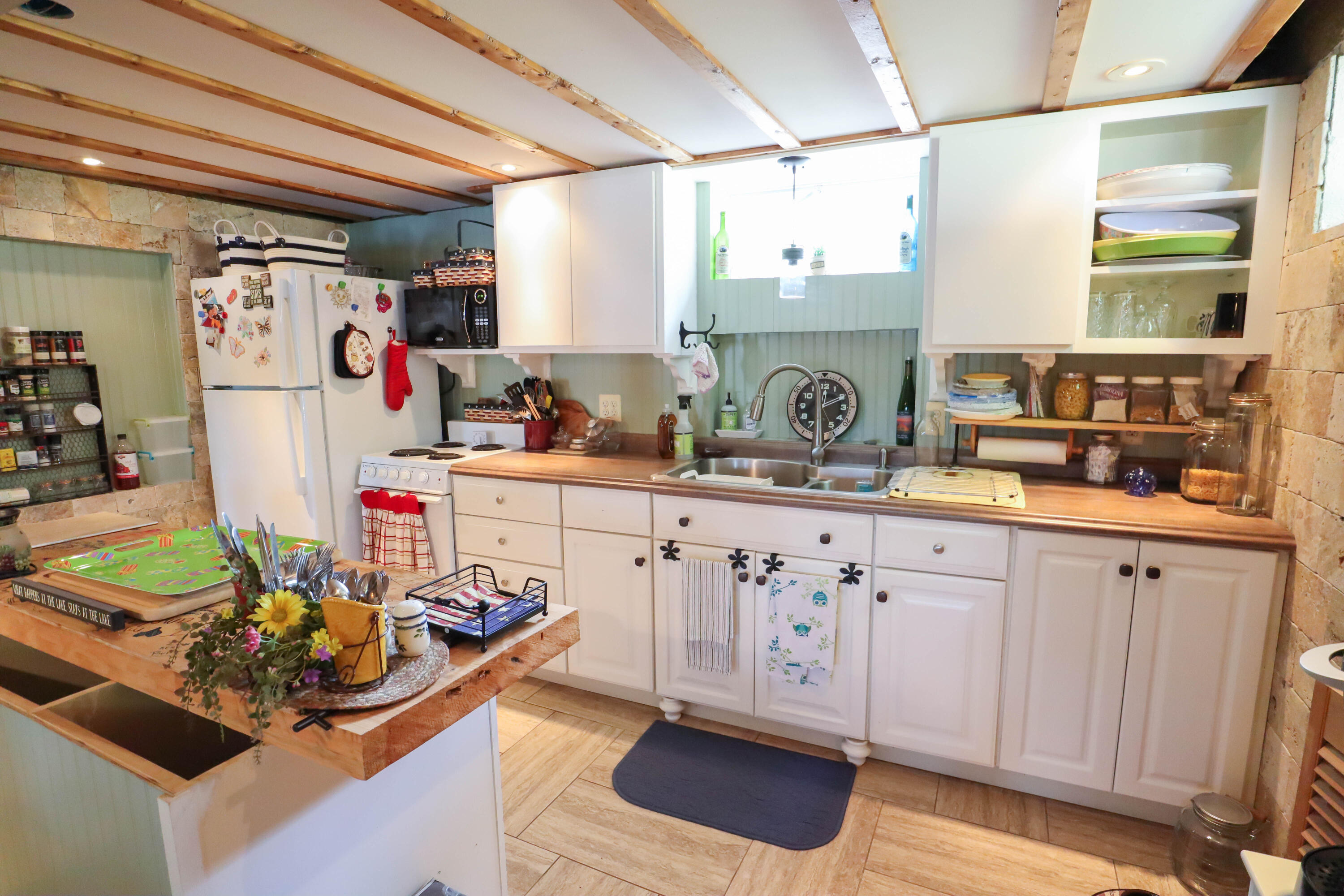 107 Carroll Lane Limerick, ME 04048 - Photo 20 of 46 Kitchen 6