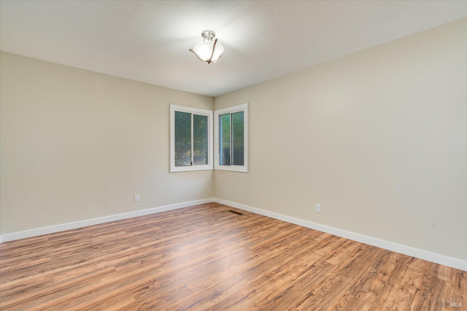2109 Montecito Avenue Santa Rosa, CA 95404 - Photo 33 of 55 Gallery Image 33