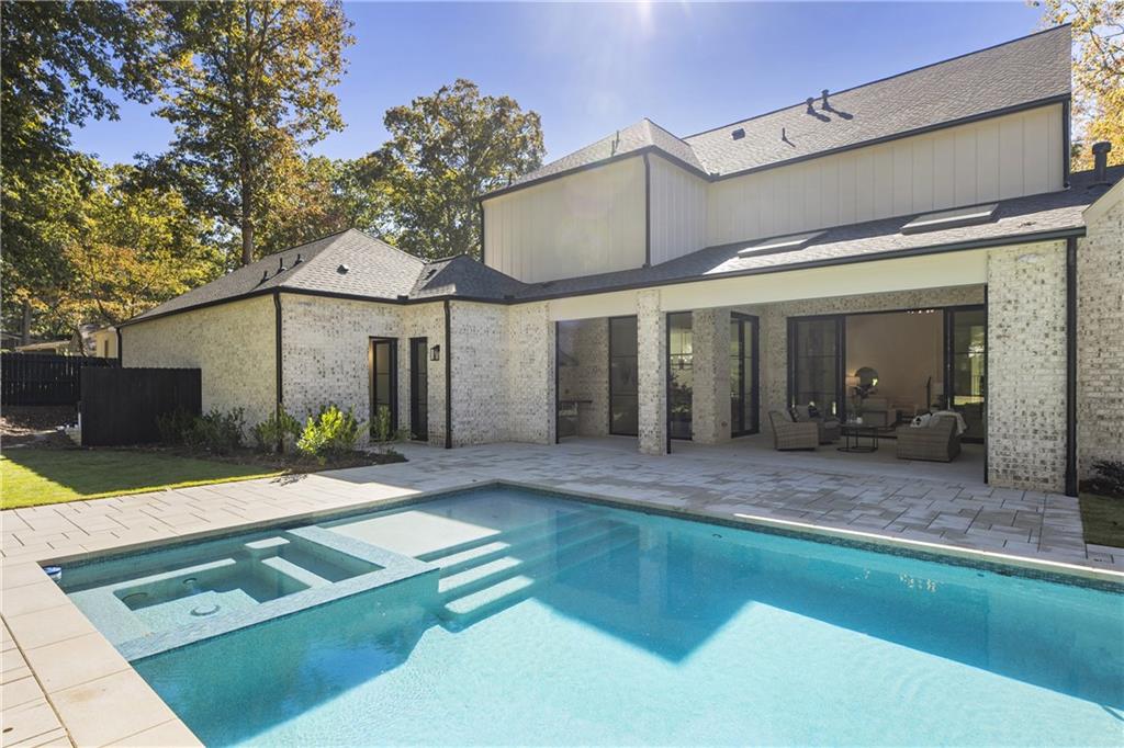 141 N Trace Alpharetta, GA 30009 - Photo 65 of 92
