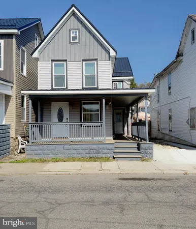$210,000 | 157 West 4th Street, Lewistown, PA 17044