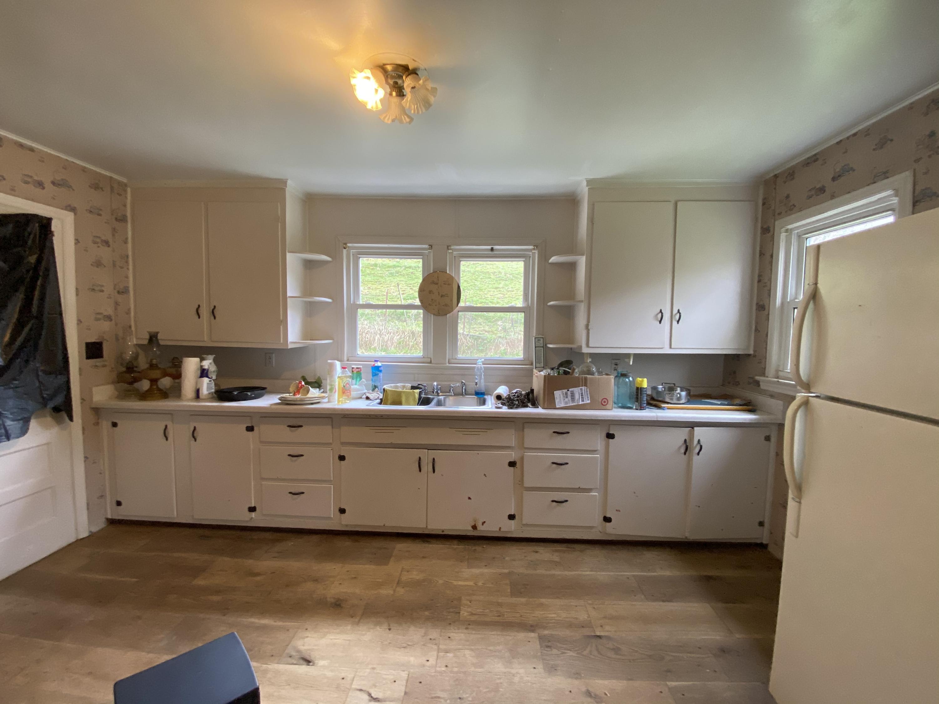 982 Buttermilk Road Trade, TN 37691 - Photo 12 of 50 Photo Mar 25, 1 26 01 PM