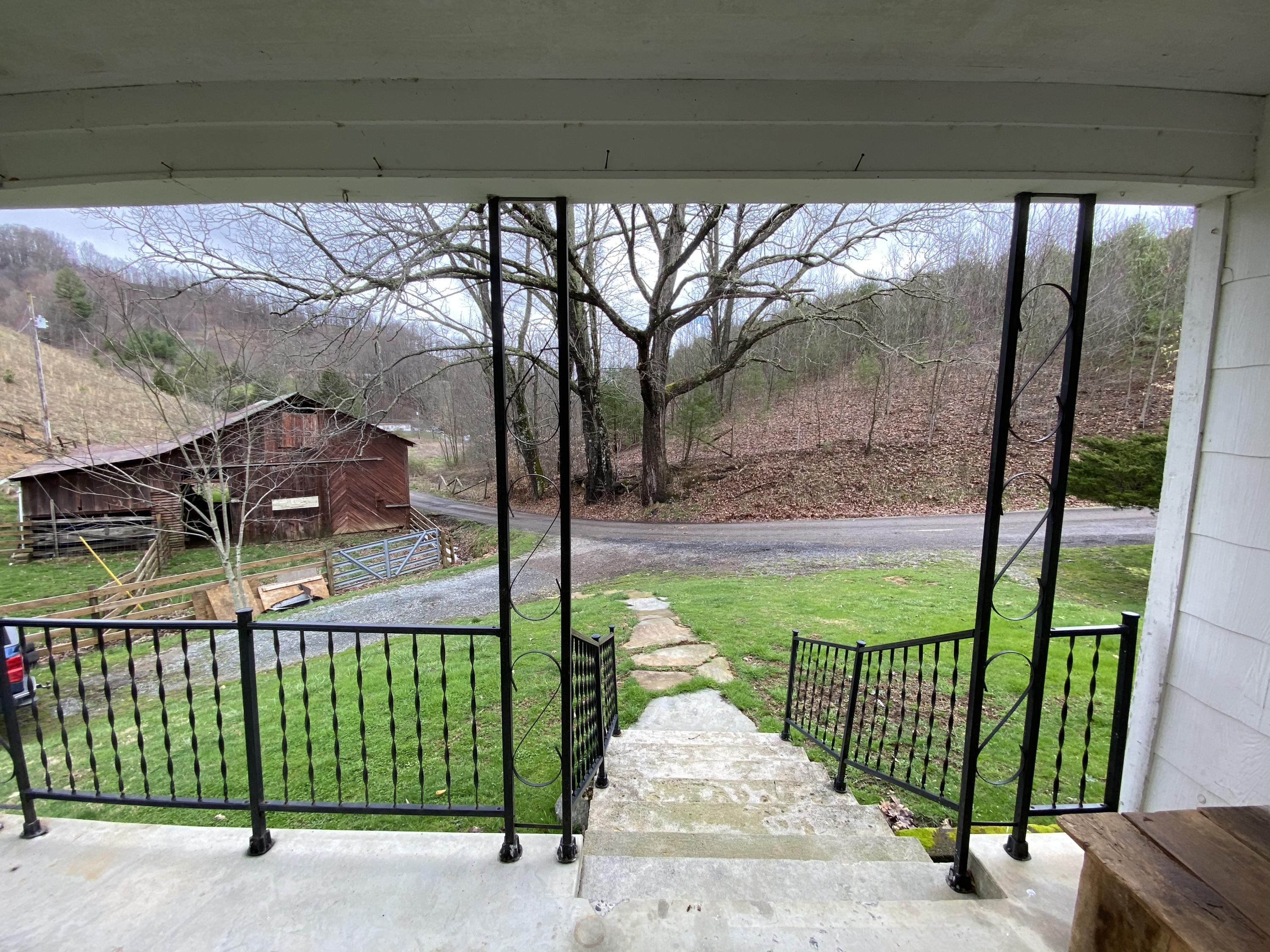 982 Buttermilk Road Trade, TN 37691 - Photo 19 of 50 Photo Mar 25, 1 30 35 PM