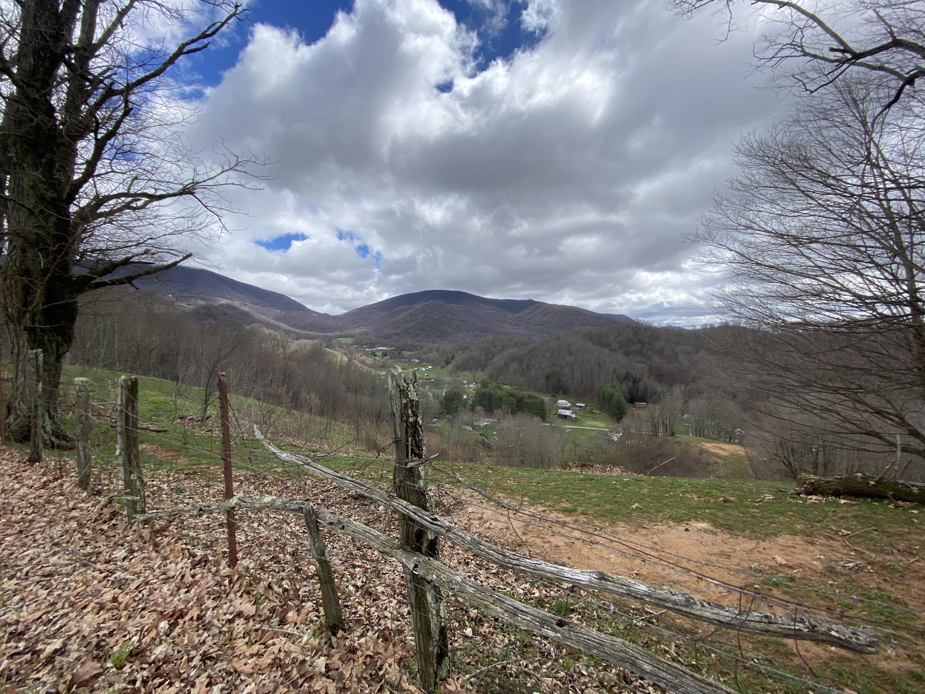 982 Buttermilk Road Trade, TN 37691 - Photo 33 of 50 Photo Mar 25, 2 06 56 PM