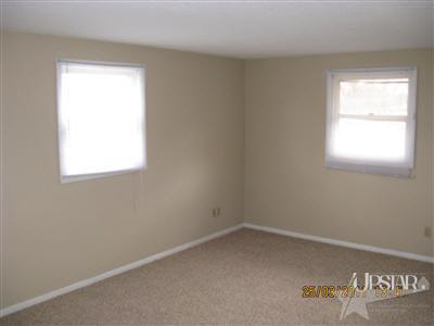 12131 Beavans Road Fort Wayne, IN 46819 - Photo 15 of 23 Gallery Image 15