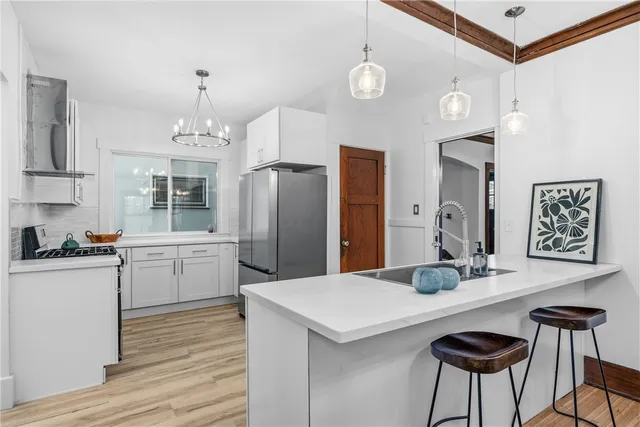 $179,900 | 195 Aberdeen Street, Rochester, NY 14619