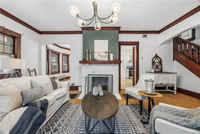 $179,900 | 195 Aberdeen Street, Rochester, NY 14619