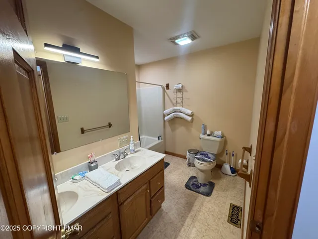 $515,000 | 154 Bishop Circle, Albrightsville, PA 18210