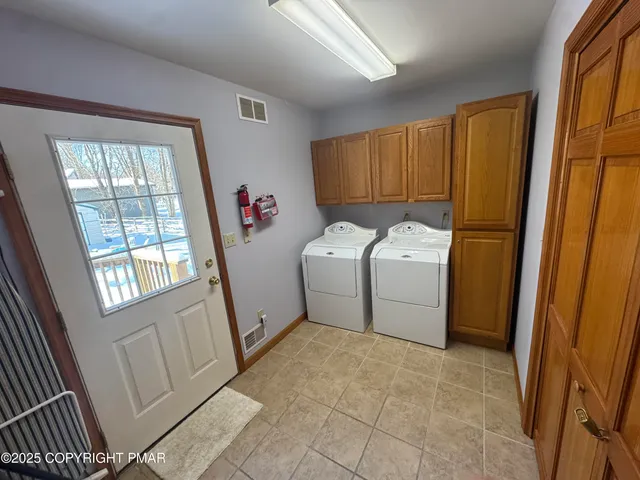 $515,000 | 154 Bishop Circle, Albrightsville, PA 18210