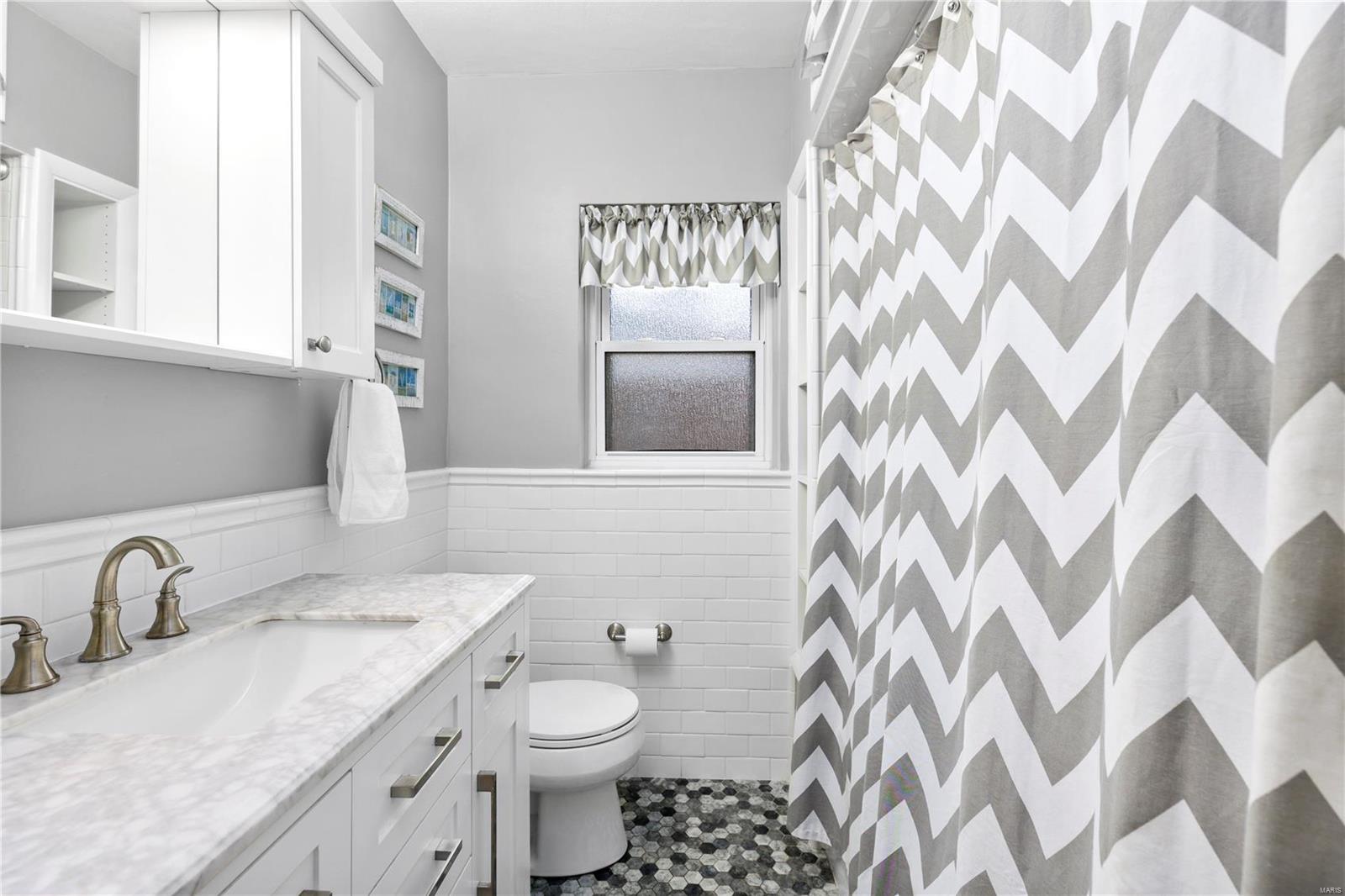 572 South Berry Road St. Louis, MO 63122 - Photo 13 of 21 Gallery Image 13