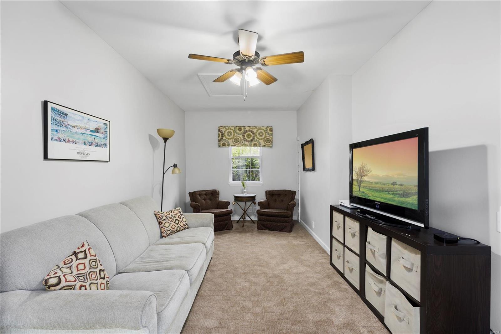 572 South Berry Road St. Louis, MO 63122 - Photo 6 of 21 Gallery Image 6