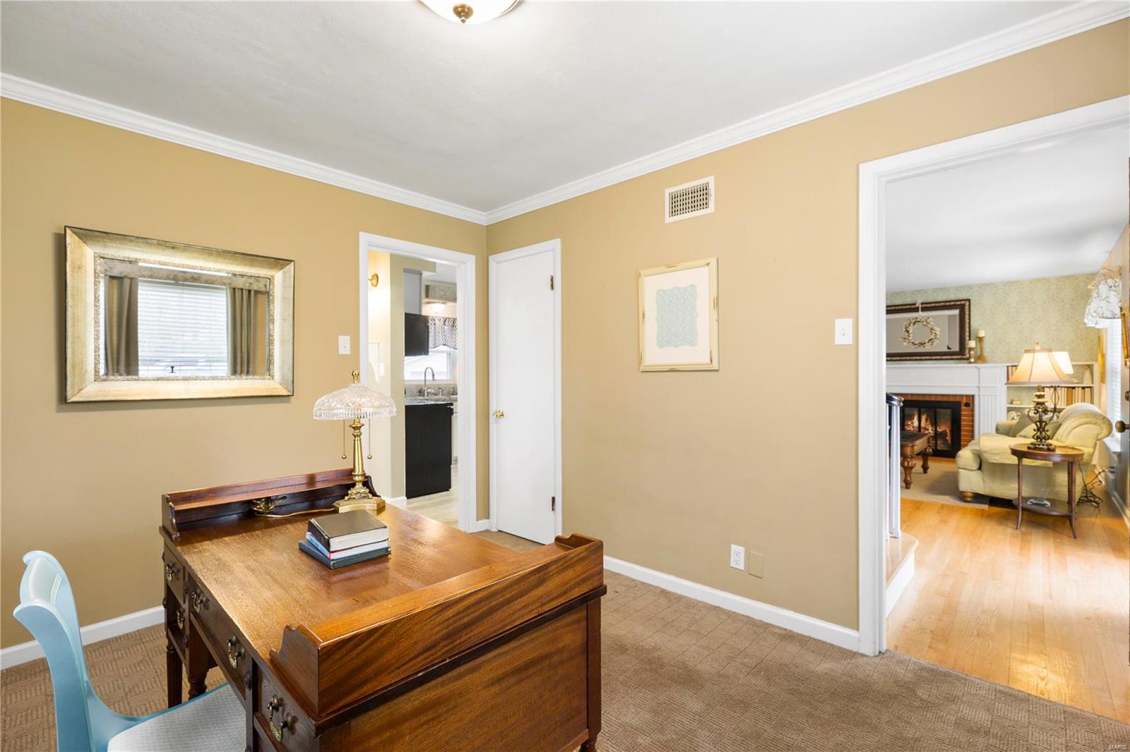 572 South Berry Road St. Louis, MO 63122 - Photo 10 of 21 Gallery Image 10