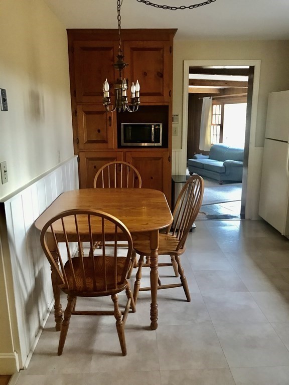 235 Perkins Row Topsfield, MA 01983 - Photo 12 of 25 Gallery Image 12