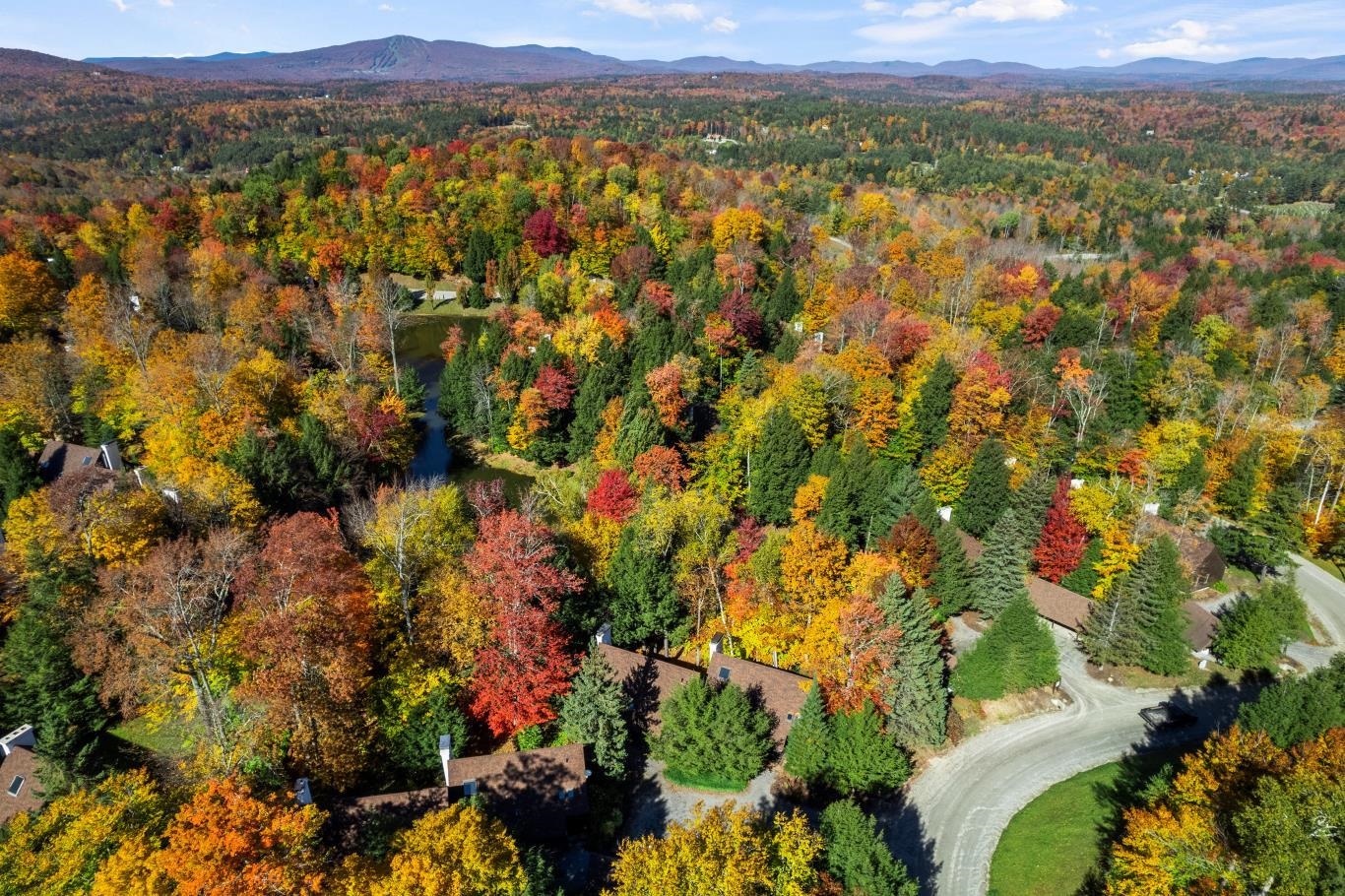 10 Pond View Road Winhall, VT 05340 - Photo 2 of 35