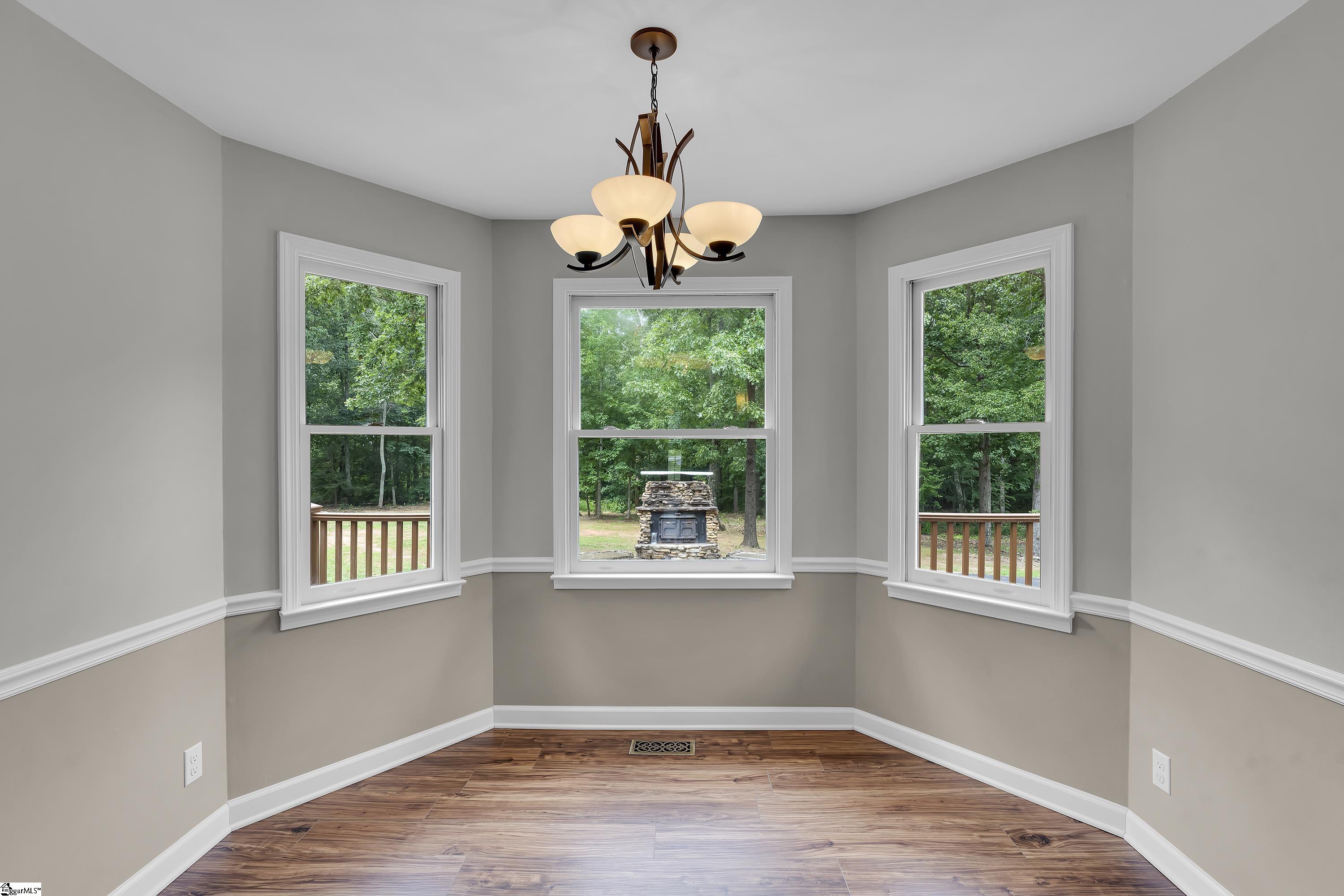 140 Pilot Road Greenville, SC 29609 - Photo 12 of 47