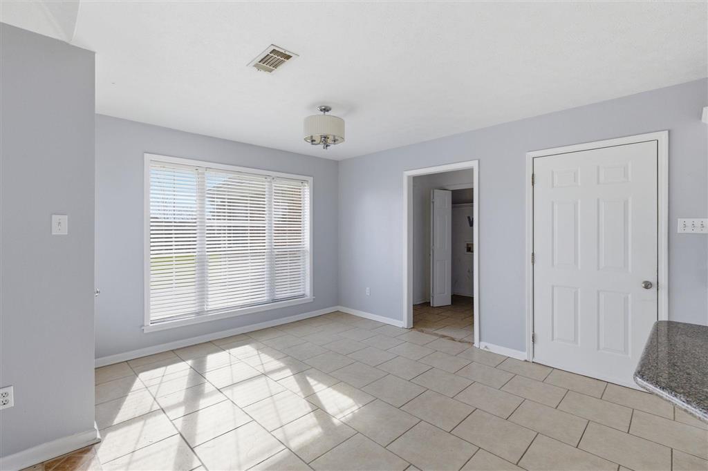 5761 Elliott Road Lake Charles, LA 70605 - Photo 5 of 13