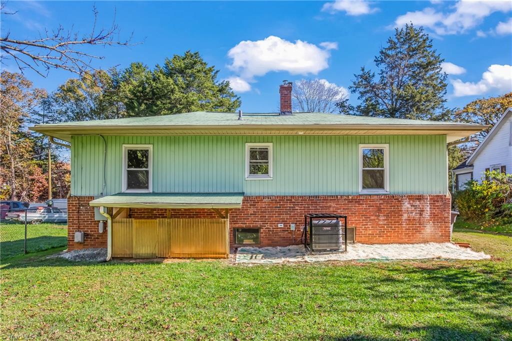 4226 Viking Drive Winston-Salem, NC 27105 - Photo 14 of 15