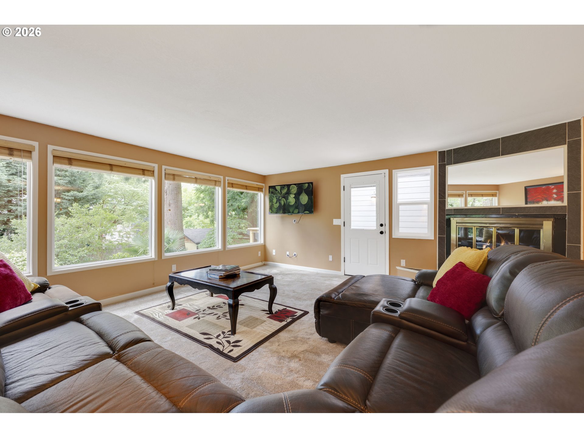 3008 Southwest Wilbard Street Portland, OR 97219 - Photo 15 of 48