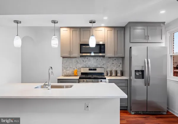 $2,800 | 8332 Forrest Avenue, Philadelphia, PA 19150