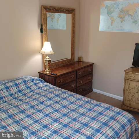 $3,300 | 17 Blackburn Court, Burtonsville, MD 20866