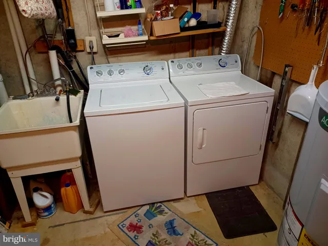 $3,300 | 17 Blackburn Court, Burtonsville, MD 20866