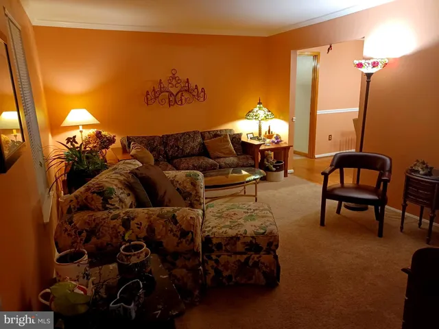 $2,950 | 17 Blackburn Court, Burtonsville, MD 20866