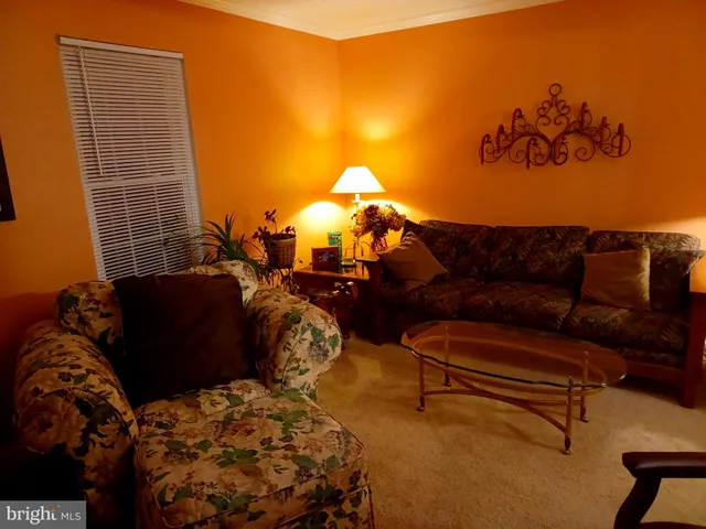 $2,950 | 17 Blackburn Court, Burtonsville, MD 20866