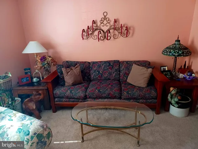 $3,300 | 17 Blackburn Court, Burtonsville, MD 20866