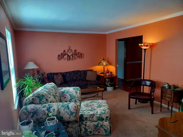 $2,950 | 17 Blackburn Court, Burtonsville, MD 20866