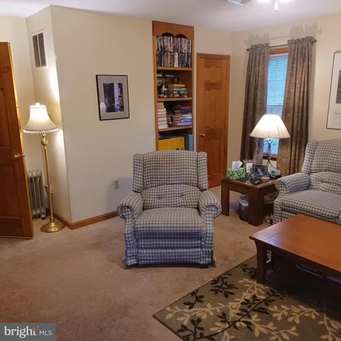 $3,300 | 17 Blackburn Court, Burtonsville, MD 20866