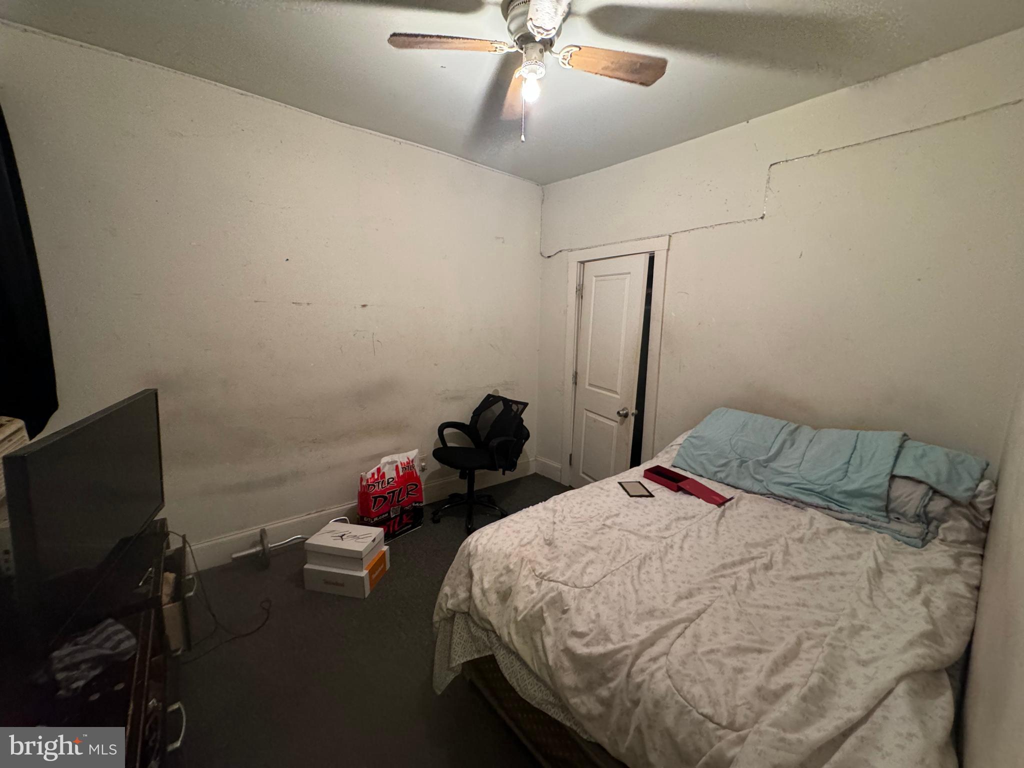 3833 North Percy Street Philadelphia, PA 19140 - Photo 5 of 7