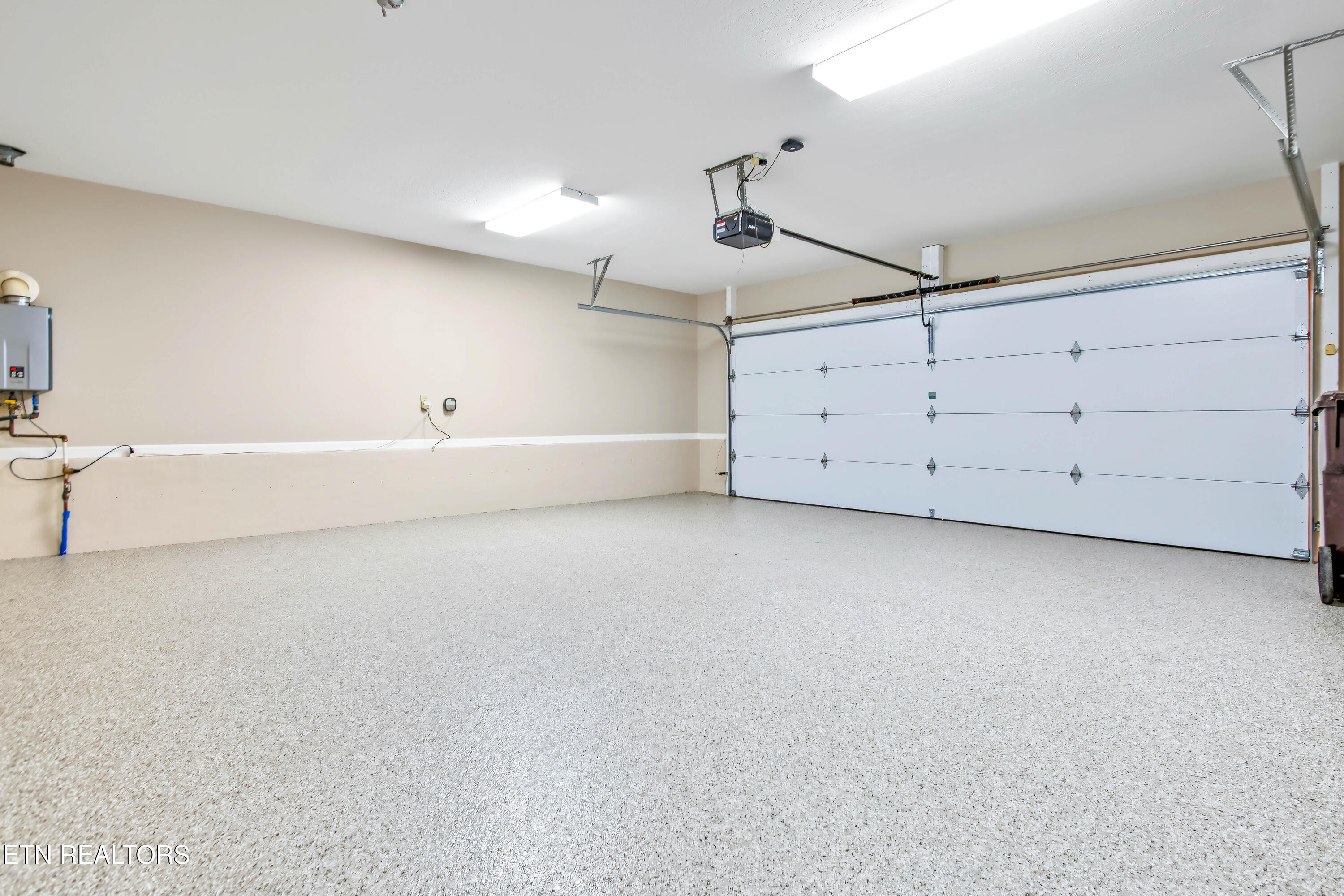 13182 Clear Ridge Road Knoxville, TN 37922 - Photo 50 of 60 2-Car Garage
