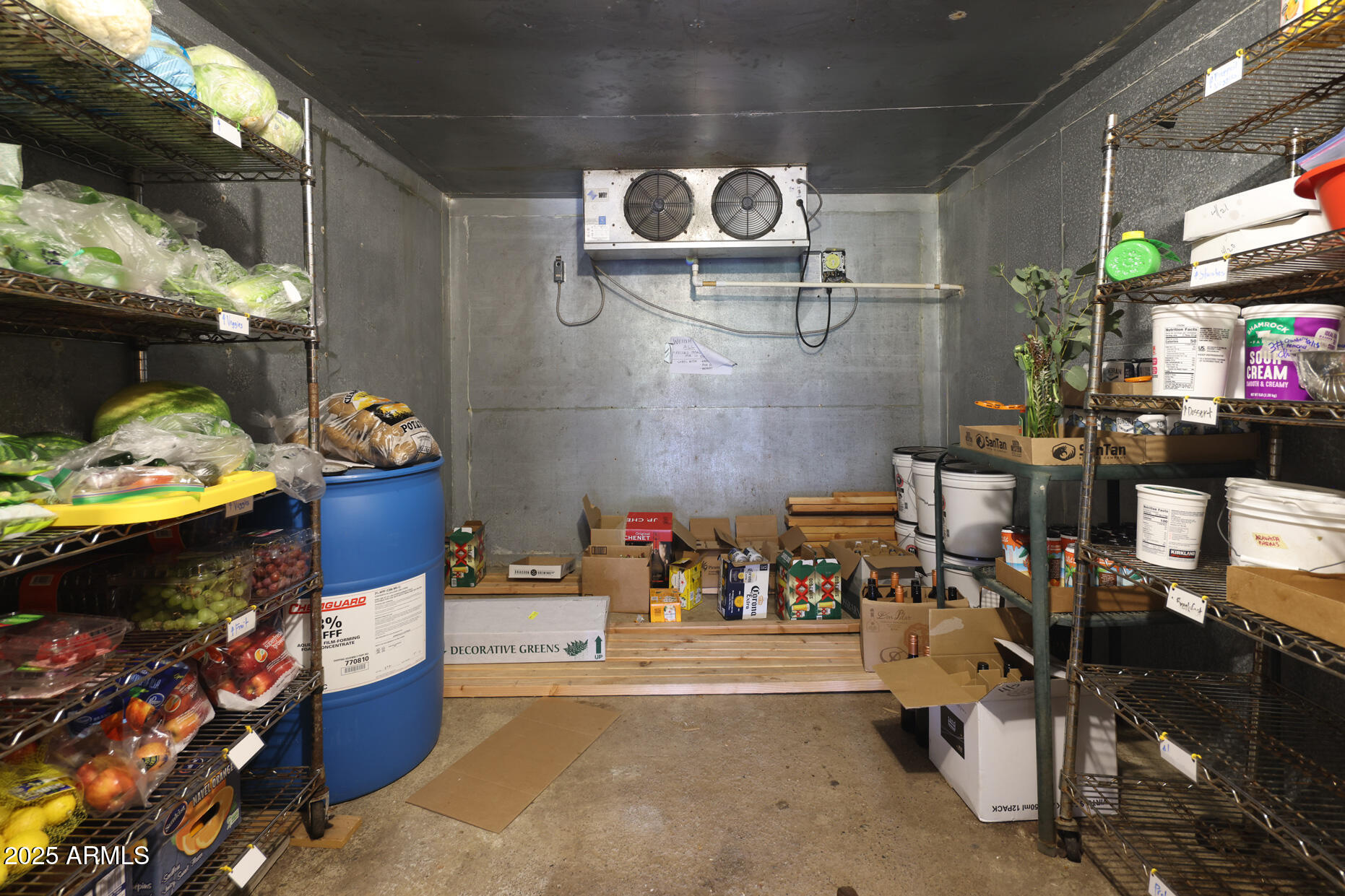 89395 East Aravaipa Road Winkelman, AZ 85192 - Photo 31 of 73 Commercial Walk-In