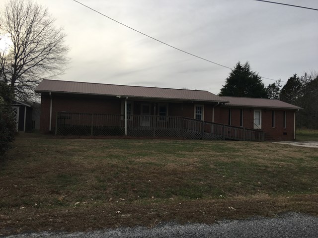 370 Burnett Road Greenwood, SC 29646 - Photo 1 of 1 Gallery Image 1