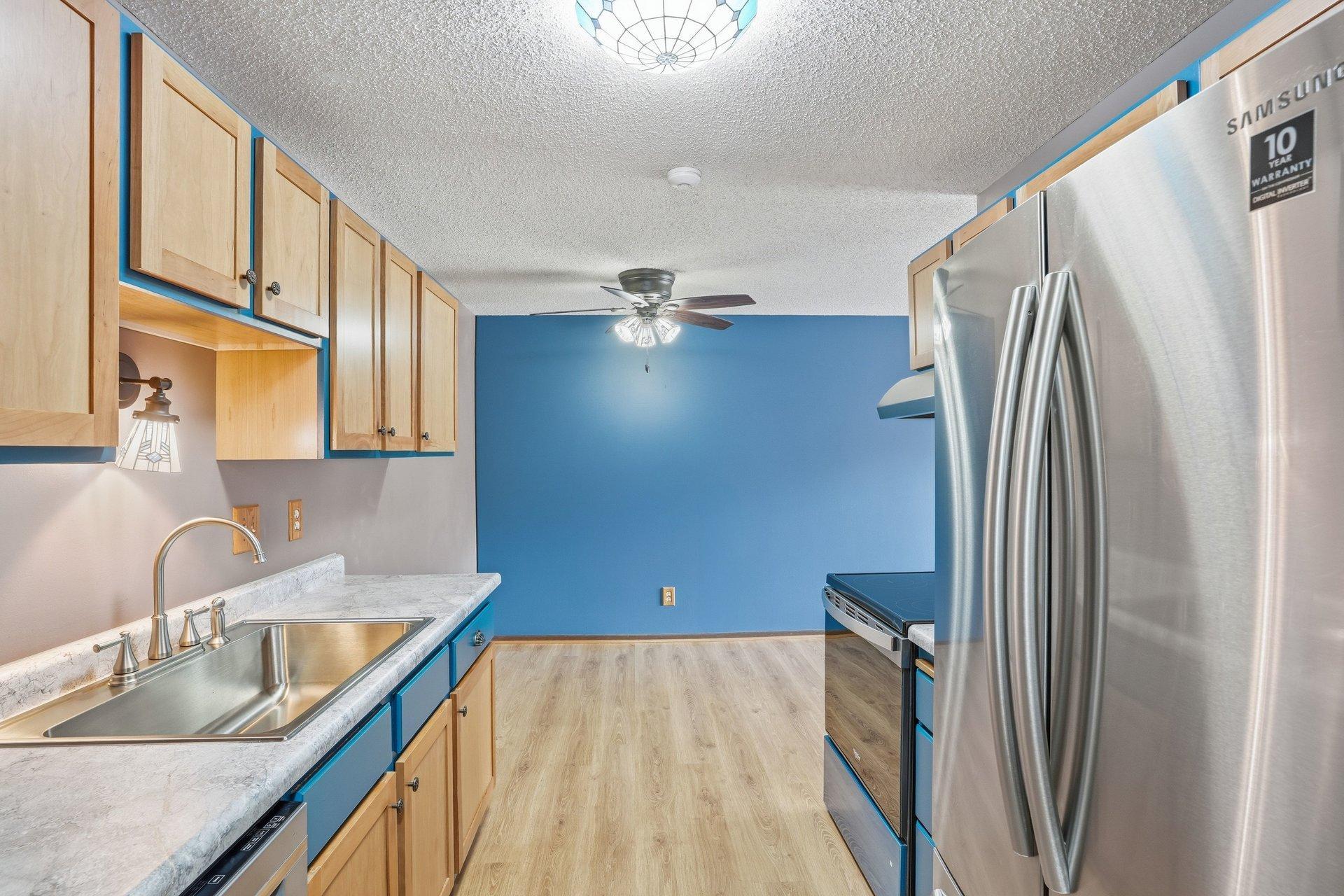 1828 Perlich Avenue, Unit 2B Red Wing, MN 55066 - Photo 13 of 37