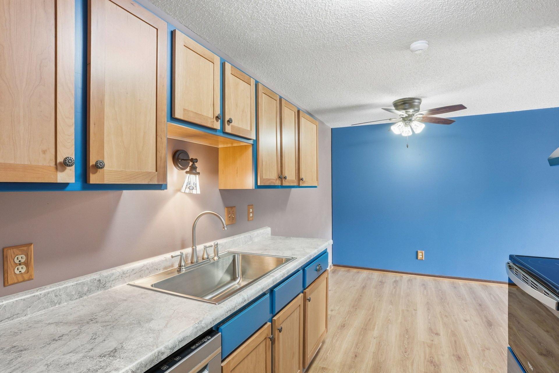 1828 Perlich Avenue, Unit 2B Red Wing, MN 55066 - Photo 14 of 37