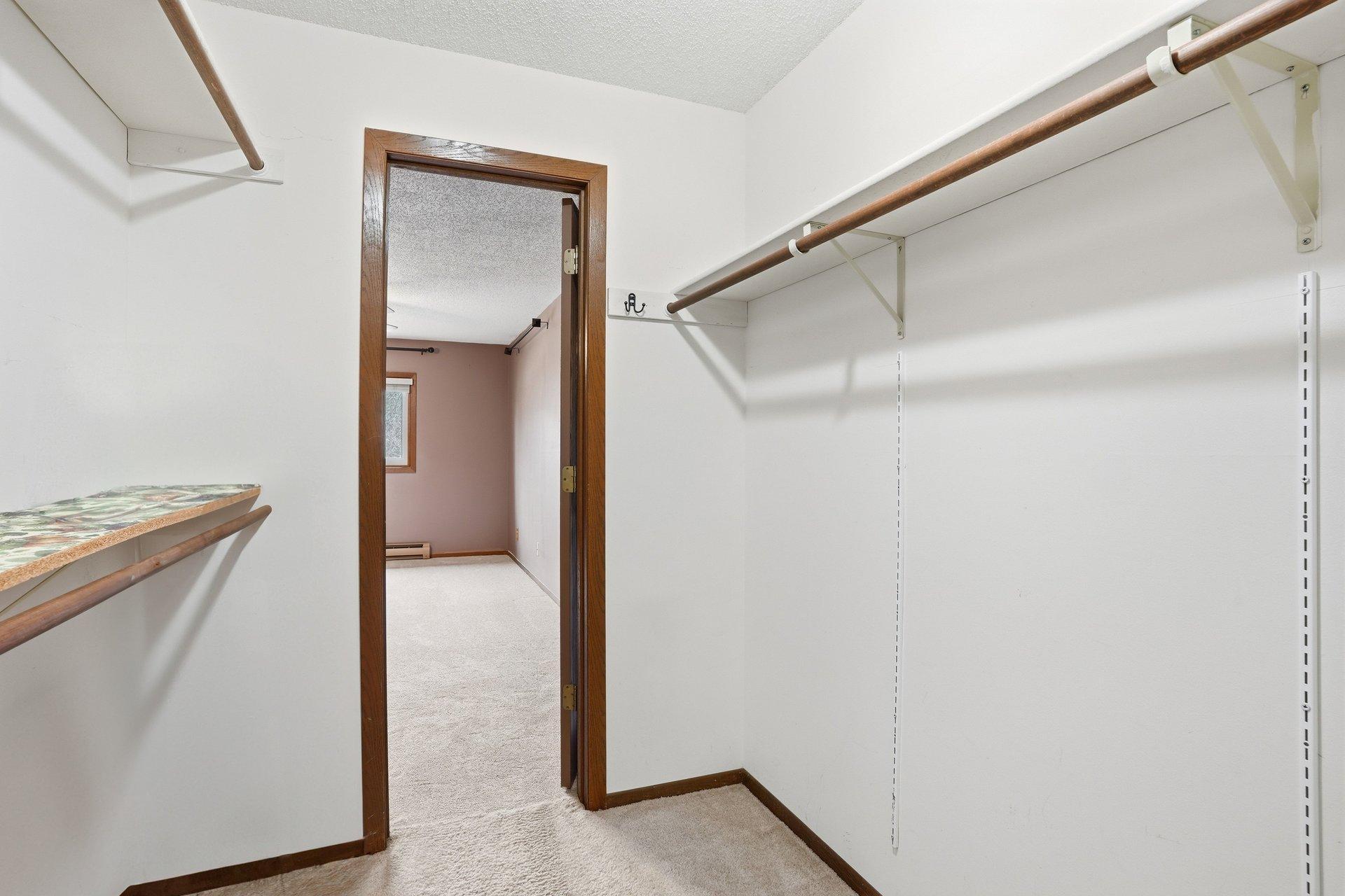 1828 Perlich Avenue, Unit 2B Red Wing, MN 55066 - Photo 21 of 37