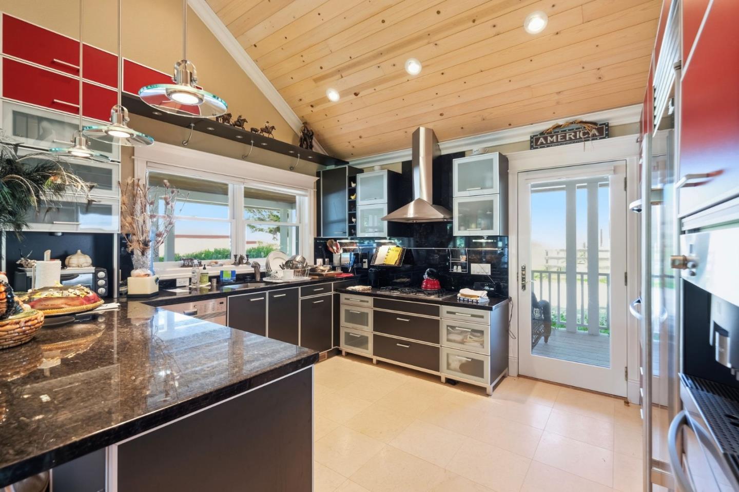 560 Stage Road Pescadero, CA 94060 - Photo 8 of 18