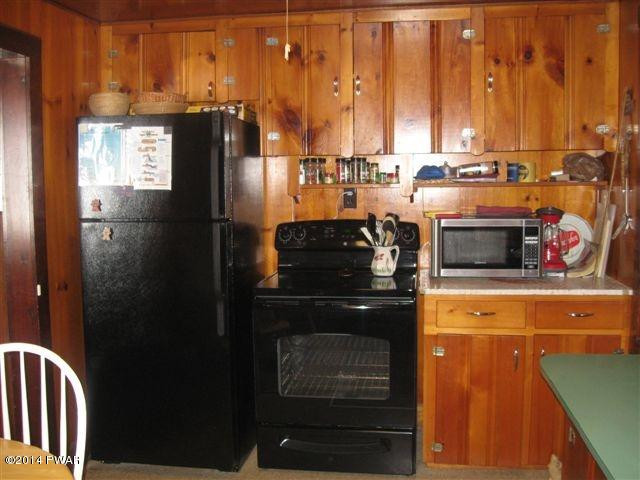 165 Shore Road Tafton, PA 18464 - Photo 8 of 20