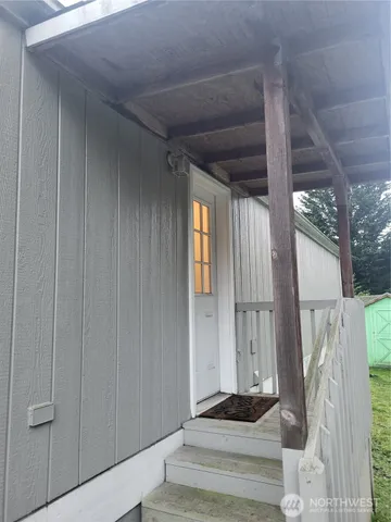 a view of a entryway door of the house